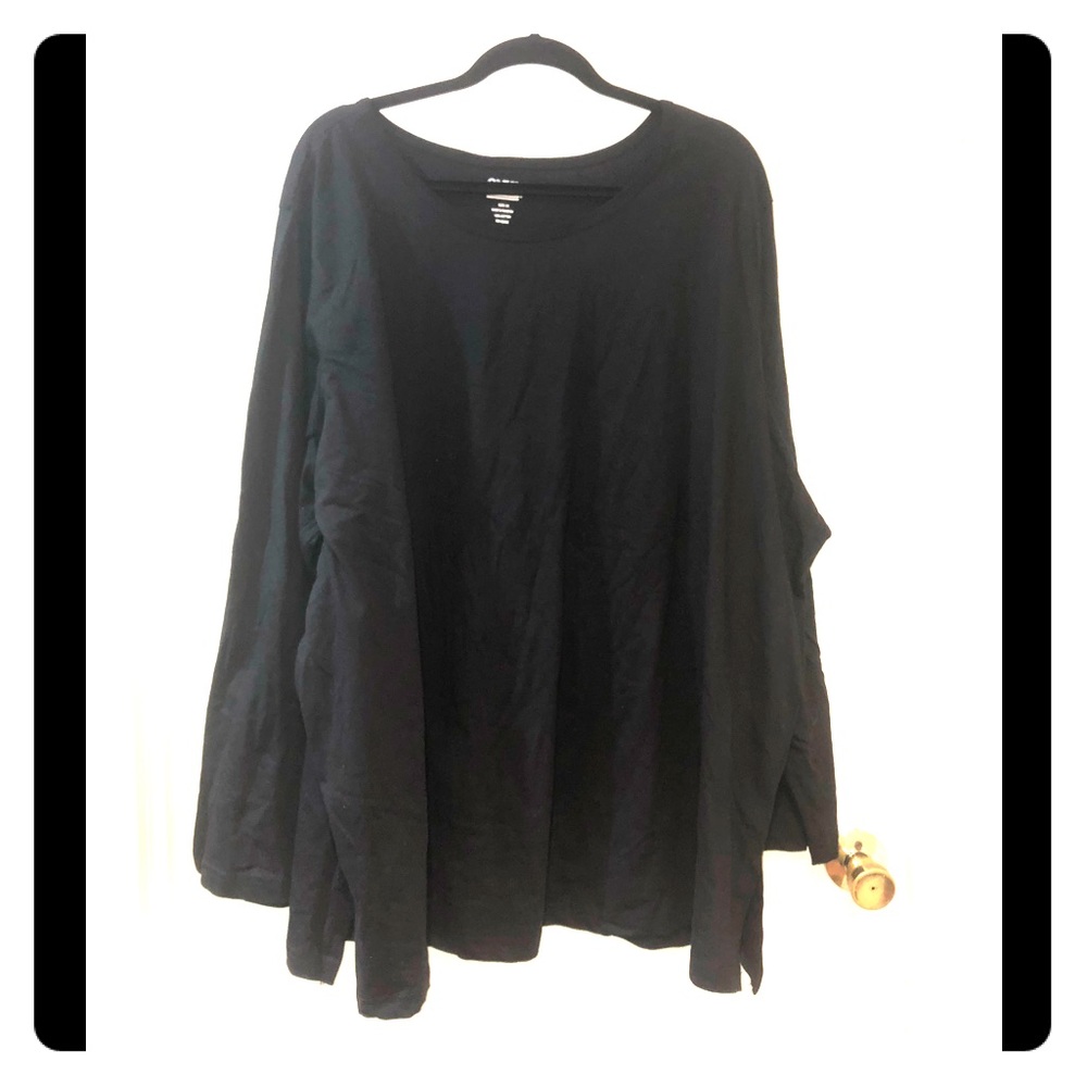 Only Necessities 3x black cuffed long sleeve top